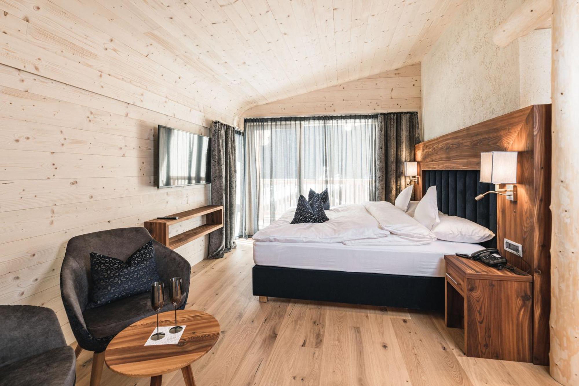 Hotel Portillo Dolomites 1966' Селва ди Вал Гардена Стая снимка